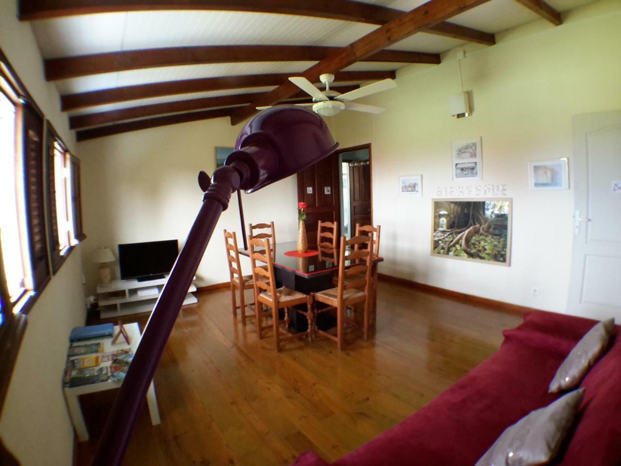 Appartement Les Bougainvilliers Vue Mer サン・クロード エクステリア 写真
